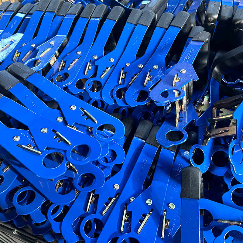 STORE RATCHET STRAPS SMARTLY: SAVE SPACE, THEL LOVE!